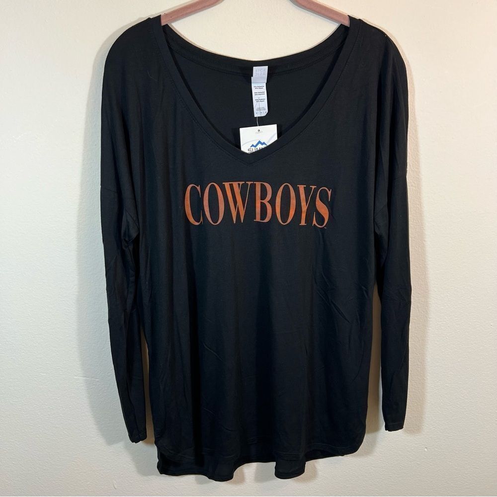 District Women’s Black Oklahoma Cowboys‎ Long Sleeve Top Medium NWT